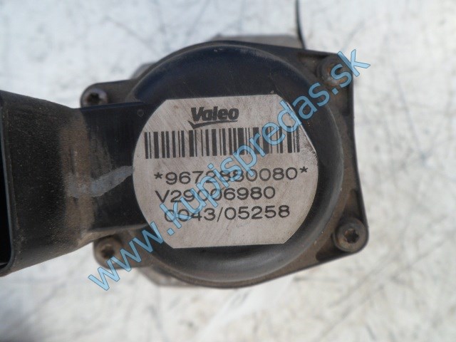 egr ventil na citroen c4 1,6hdi, 9672880080